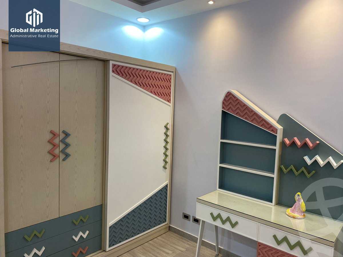 https://aqarmap.com.eg/ar/listing/5860861-for-rent-cairo-new-cairo-compounds-hyde-park