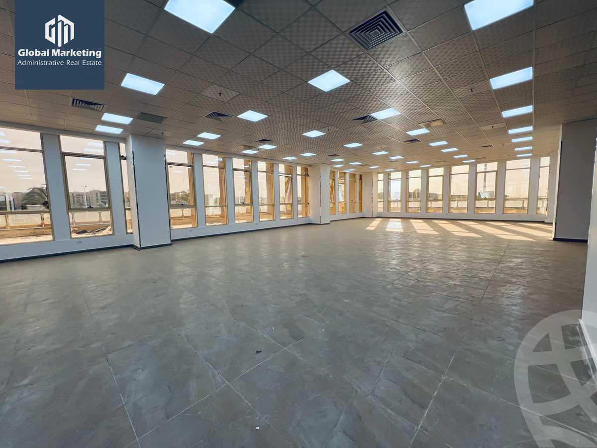 https://aqarmap.com.eg/en/listing/5882023-for-rent-cairo-new-cairo-lrhb-city-phase-1-youssef-el-sebaey-st