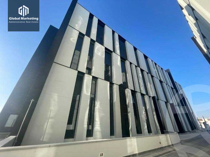 https://aqarmap.com.eg/en/listing/5882908-for-rent-cairo-new-cairo-compounds-hyde-park-business-district