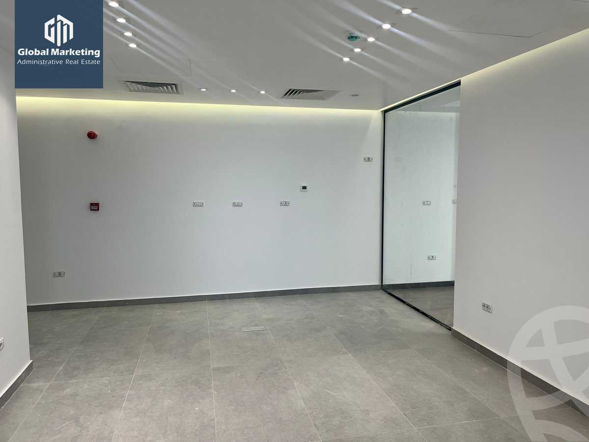 https://aqarmap.com.eg/en/listing/5883021-for-rent-cairo-new-cairo-compounds-hyde-park