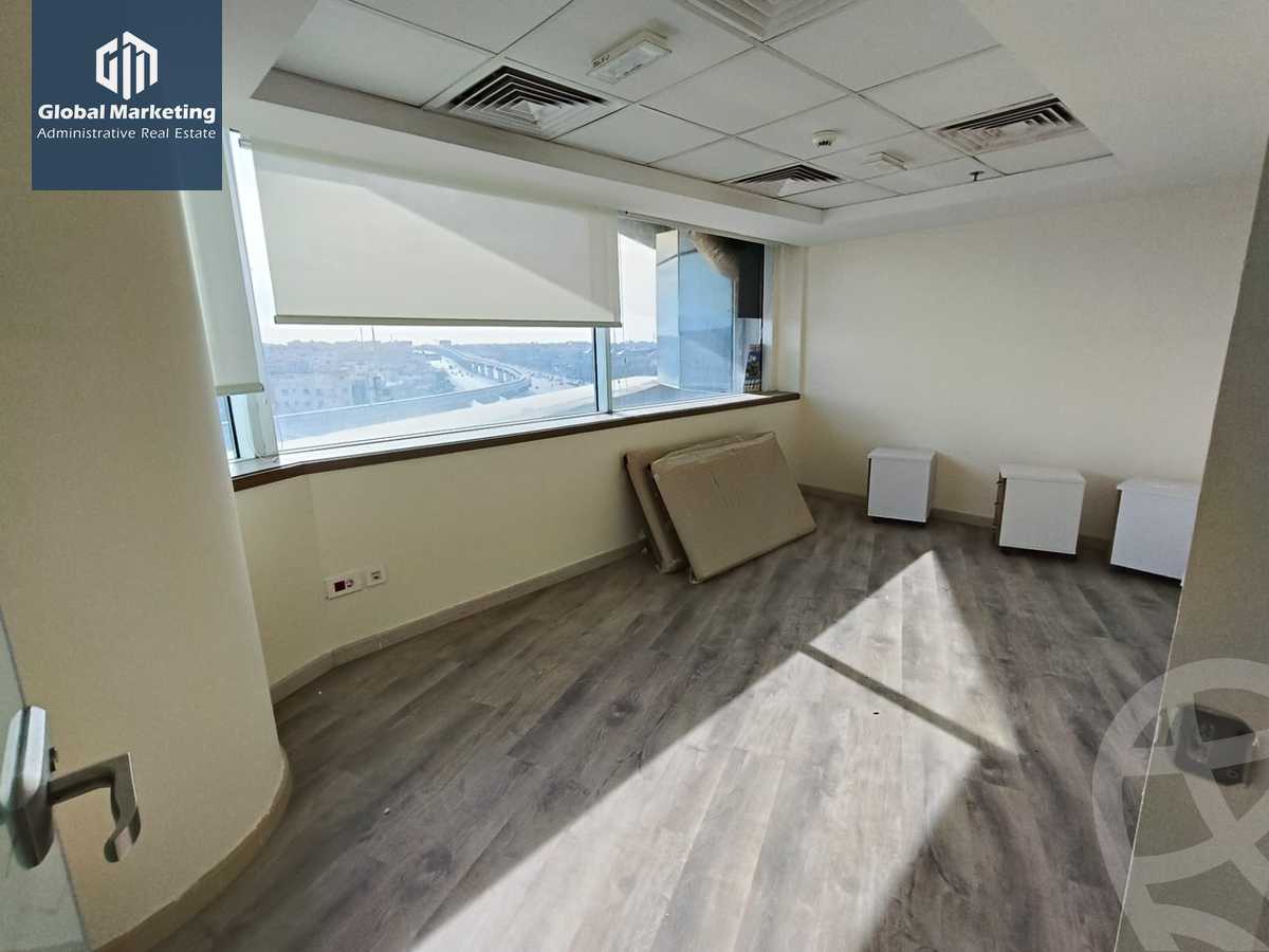 https://aqarmap.com.eg/en/listing/5883217-for-rent-cairo-new-cairo-compounds-hyde-park