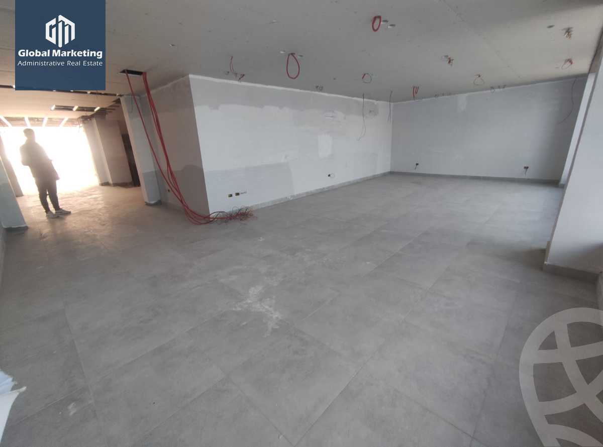https://aqarmap.com.eg/ar/listing/5884875-for-rent-cairo-new-cairo-90th-street-south-teseen-st