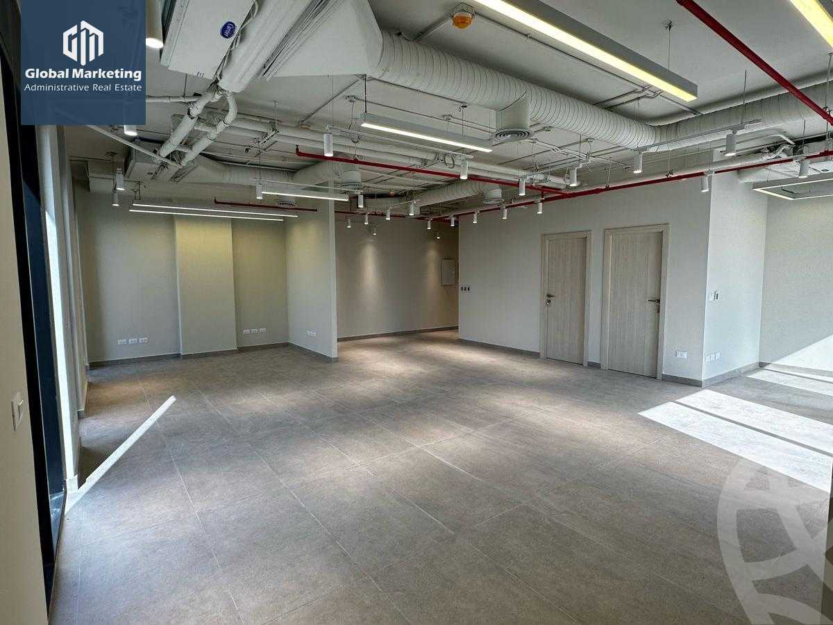 https://aqarmap.com.eg/ar/listing/5885398-for-rent-cairo-new-cairo-compounds-hyde-park-centre-ville-hyde-park