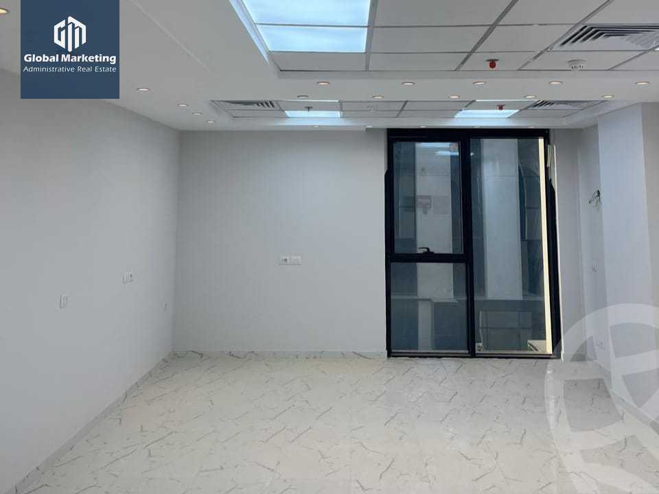 https://aqarmap.com.eg/en/listing/5885427-for-rent-cairo-new-cairo-compounds-hyde-park-centre-ville-hyde-park