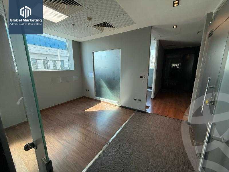 https://aqarmap.com.eg/ar/listing/5885593-for-rent-cairo-new-cairo-90th-street-south-teseen-st