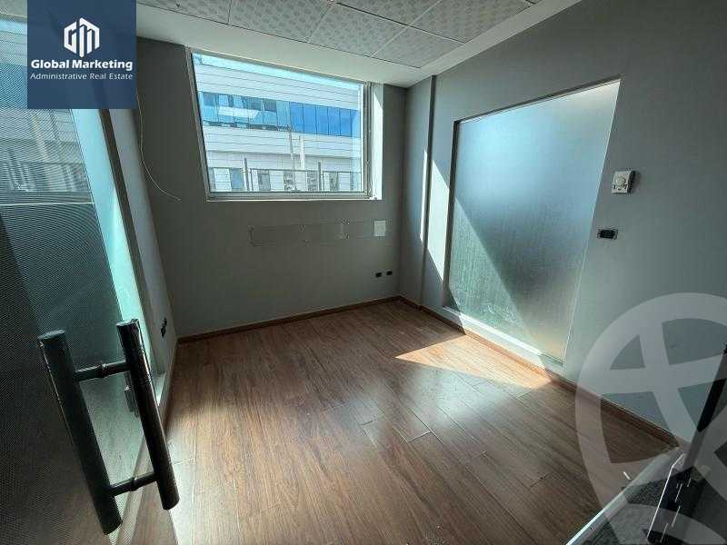 https://aqarmap.com.eg/ar/listing/5885593-for-rent-cairo-new-cairo-90th-street-south-teseen-st