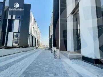 https://aqarmap.com.eg/en/listing/5889451-for-rent-cairo-new-cairo-compounds-hyde-park-business-district