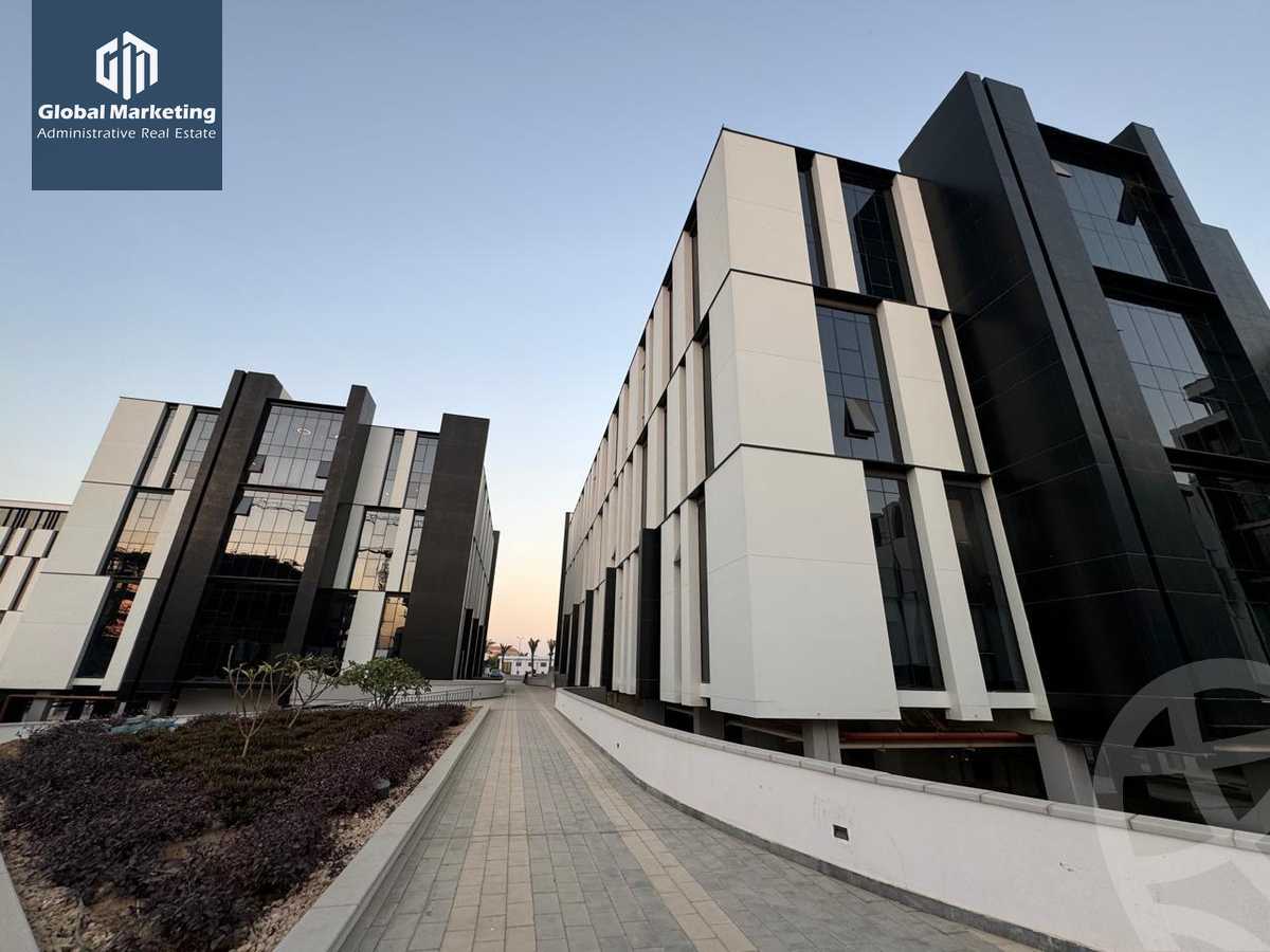 https://aqarmap.com.eg/en/listing/5889451-for-rent-cairo-new-cairo-compounds-hyde-park-business-district