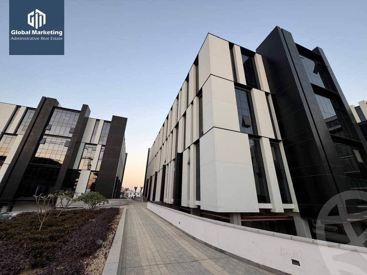https://aqarmap.com.eg/en/listing/5889451-for-rent-cairo-new-cairo-compounds-hyde-park-business-district