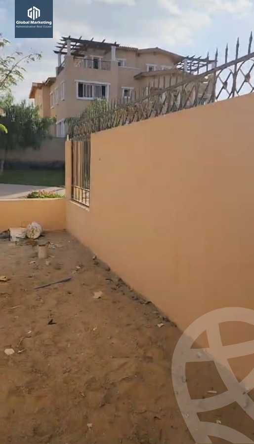 https://aqarmap.com.eg/en/listing/5892833-for-sale-cairo-new-cairo-compounds-hyde-park-centre-ville-hyde-park