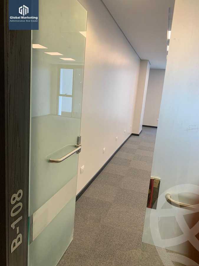 https://aqarmap.com.eg/ar/listing/5894919-for-rent-cairo-new-cairo-compounds-hyde-park-centre-ville-hyde-park
