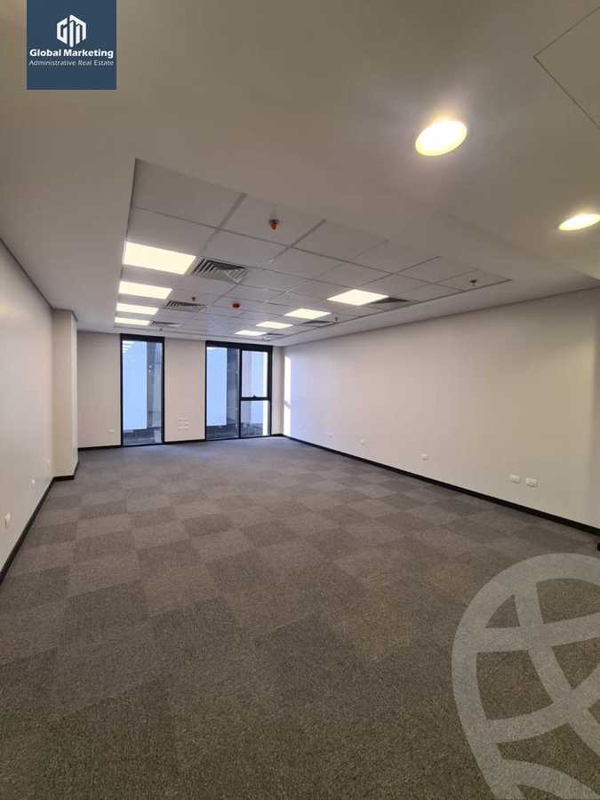 https://aqarmap.com.eg/ar/listing/5894919-for-rent-cairo-new-cairo-compounds-hyde-park-centre-ville-hyde-park