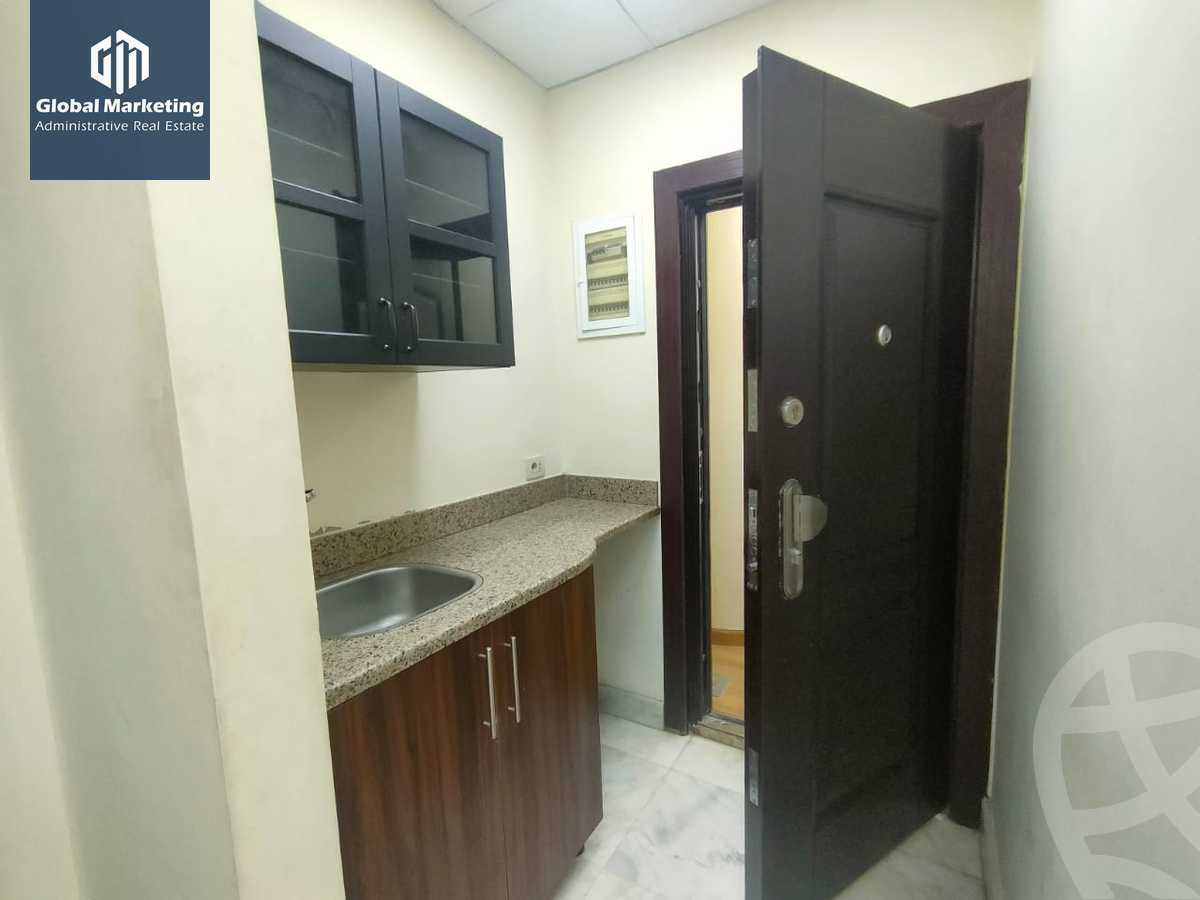 https://aqarmap.com.eg/ar/listing/5895562-for-rent-cairo-new-cairo-90th-street-south-teseen-st
