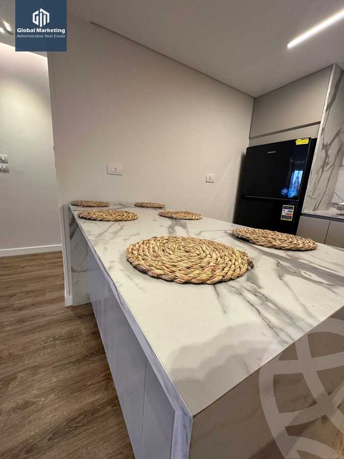 https://aqarmap.com.eg/en/listing/5900467-for-rent-cairo-new-cairo-lrhb-city-phase-2