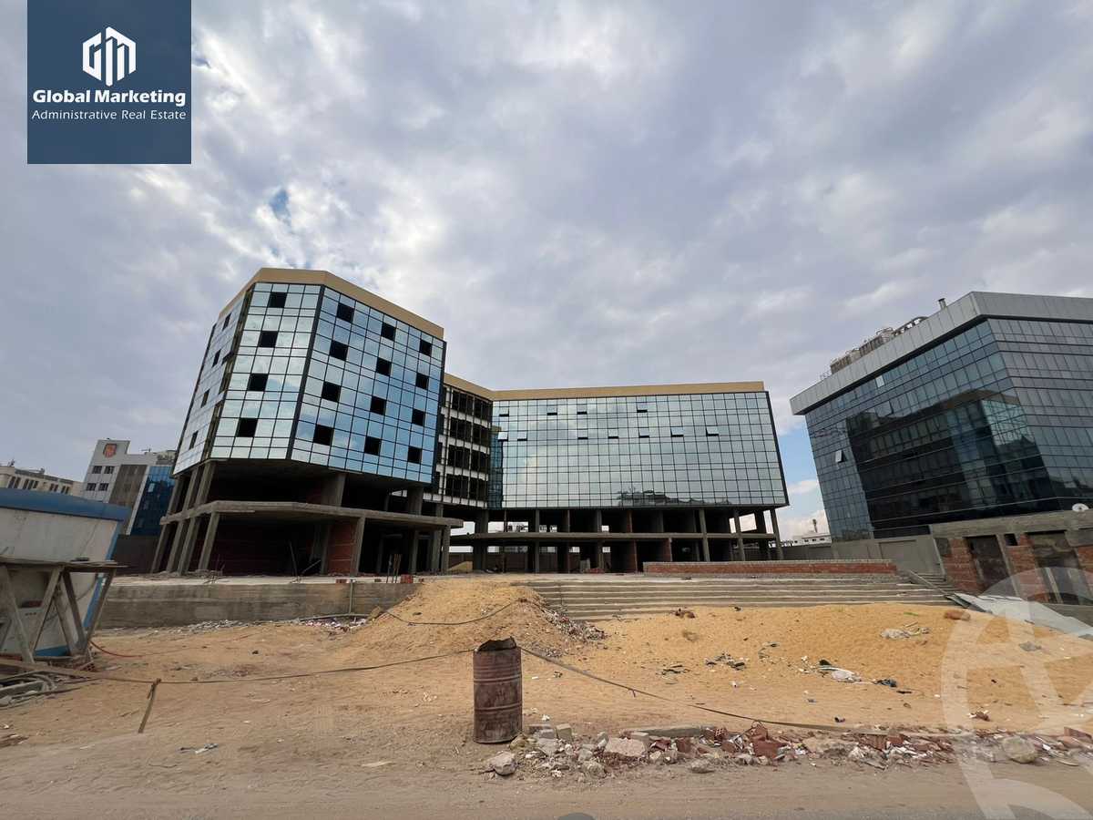 https://aqarmap.com.eg/ar/listing/5900857-for-sale-cairo-new-cairo-90th-street-south-teseen-st