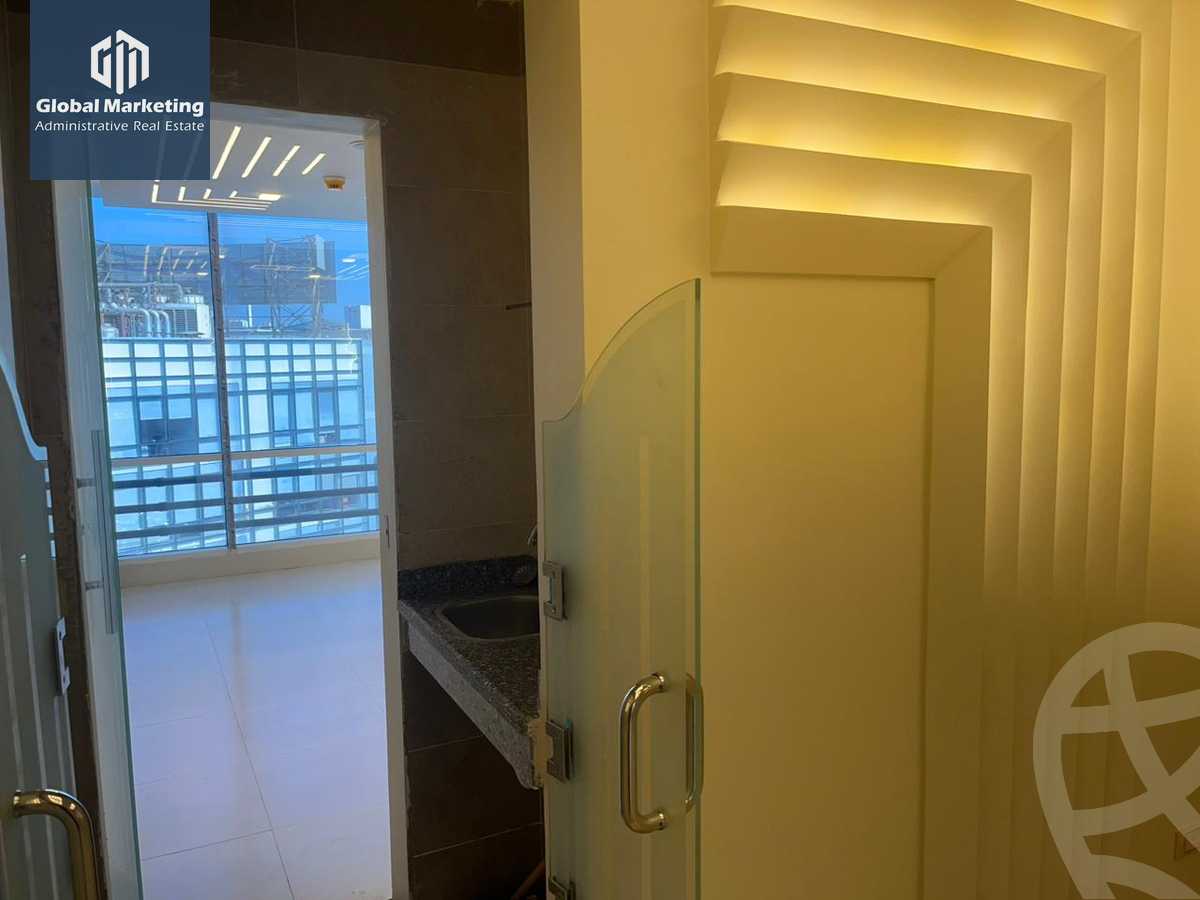 https://aqarmap.com.eg/en/listing/5903437-for-rent-cairo-new-cairo-compounds-kyrw-kbytl-sntr-ktlyst-llttwyr