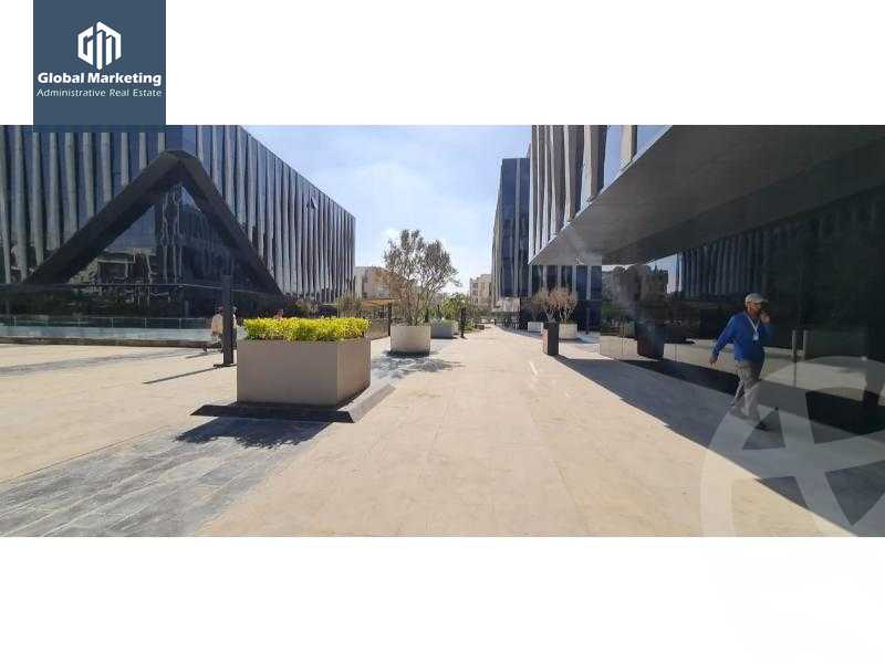 https://aqarmap.com.eg/en/listing/5903522-for-sale-cairo-new-cairo-compounds-eastown-spectrum-eastown-compound