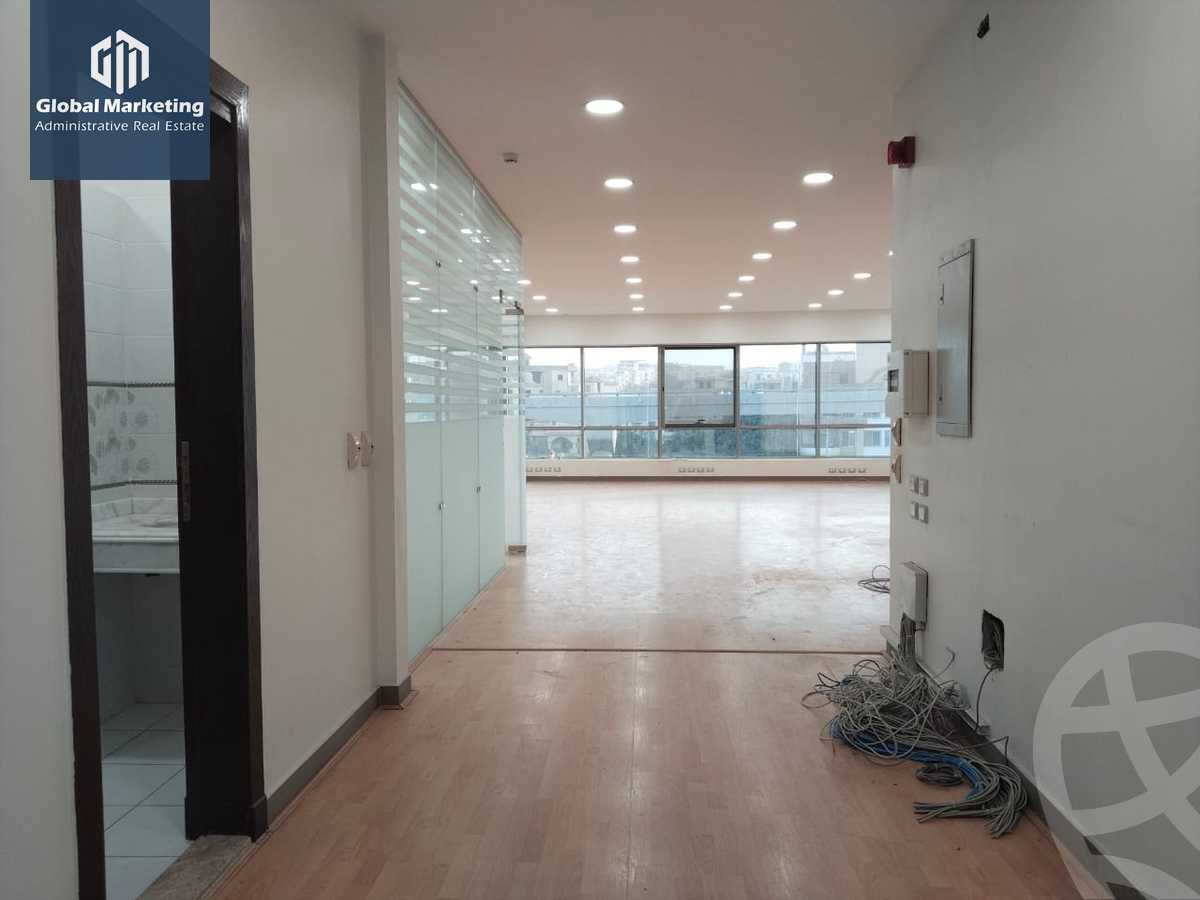 https://aqarmap.com.eg/ar/listing/5903693-for-rent-cairo-new-cairo-90th-street-south-teseen-st