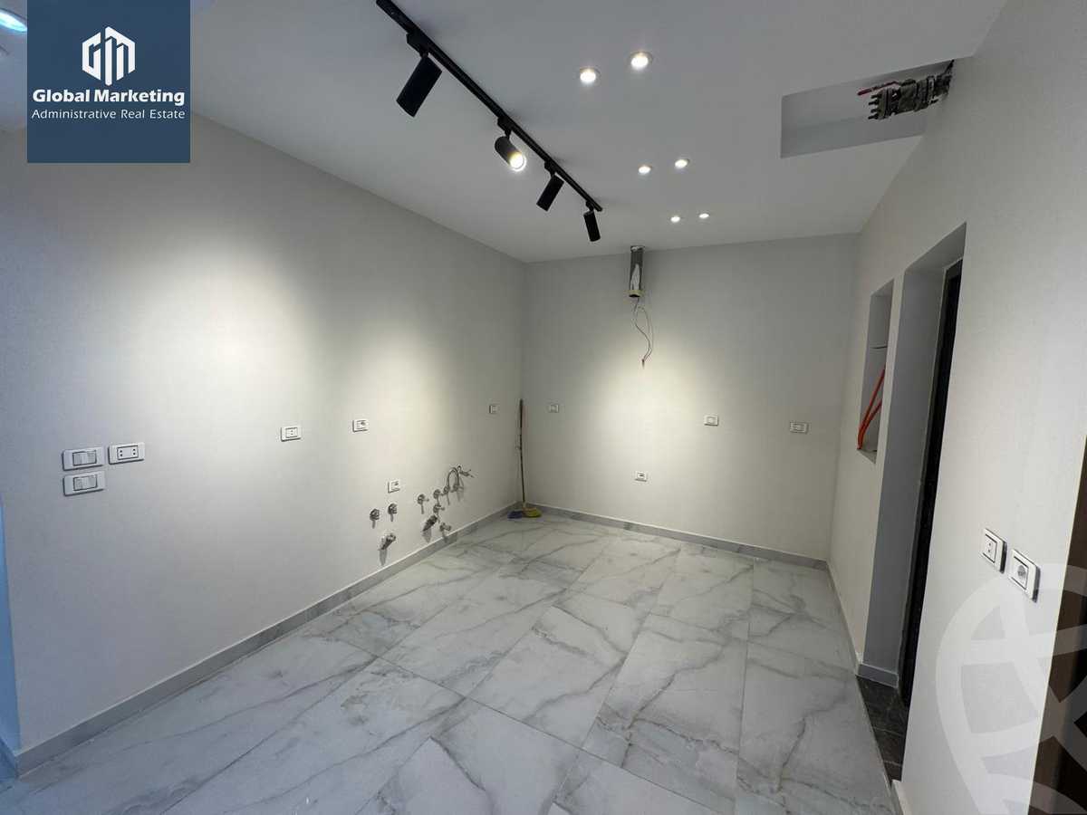 https://aqarmap.com.eg/en/listing/5903971-for-rent-cairo-new-cairo-compounds-lakeview-residence