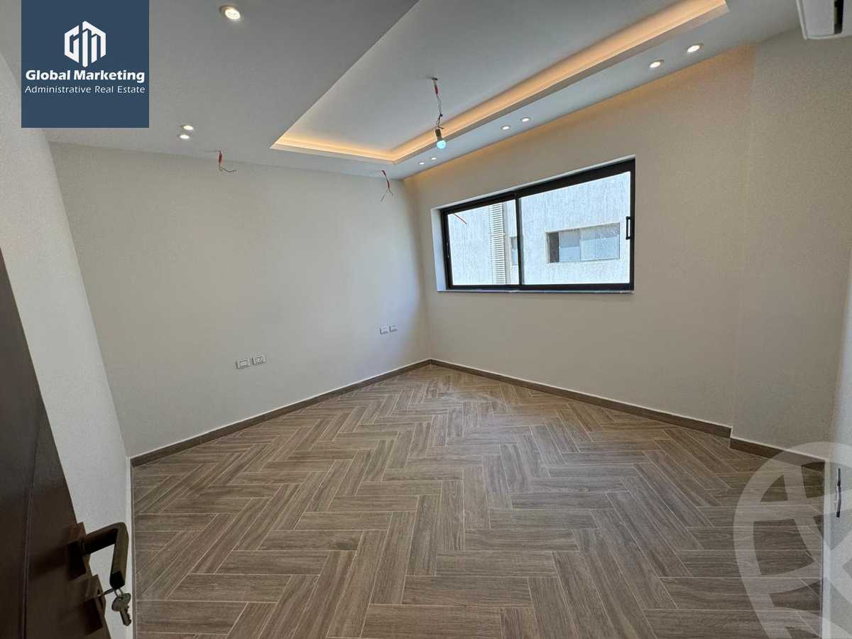 https://aqarmap.com.eg/en/listing/5903971-for-rent-cairo-new-cairo-compounds-lakeview-residence
