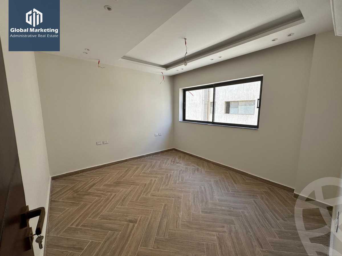 https://aqarmap.com.eg/en/listing/5903971-for-rent-cairo-new-cairo-compounds-lakeview-residence