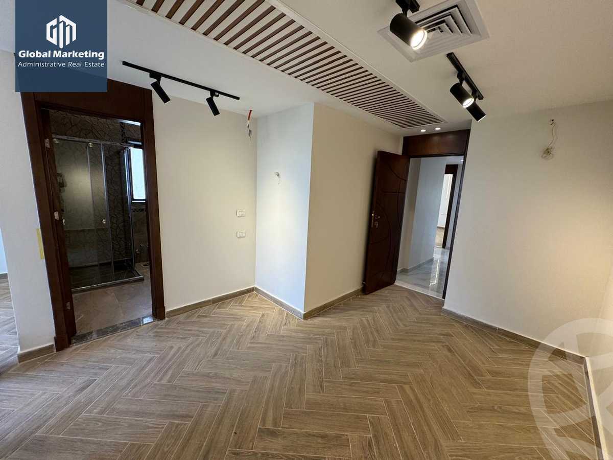 https://aqarmap.com.eg/en/listing/5903971-for-rent-cairo-new-cairo-compounds-lakeview-residence