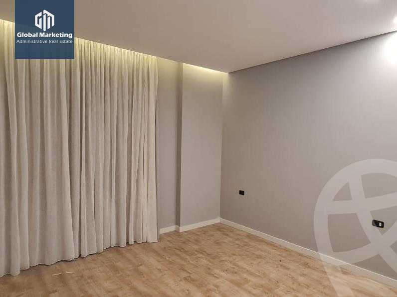 https://aqarmap.com.eg/en/listing/5924023-for-rent-cairo-new-cairo-compounds-lakeview-residence