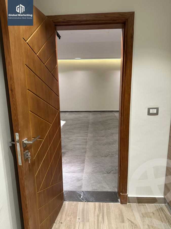 https://aqarmap.com.eg/en/listing/5931236-for-rent-cairo-new-cairo-compounds-hyde-park
