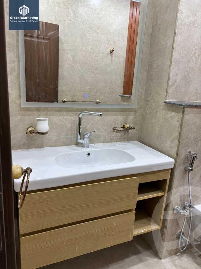 https://aqarmap.com.eg/en/listing/5931256-for-rent-cairo-new-cairo-compounds-hyde-park