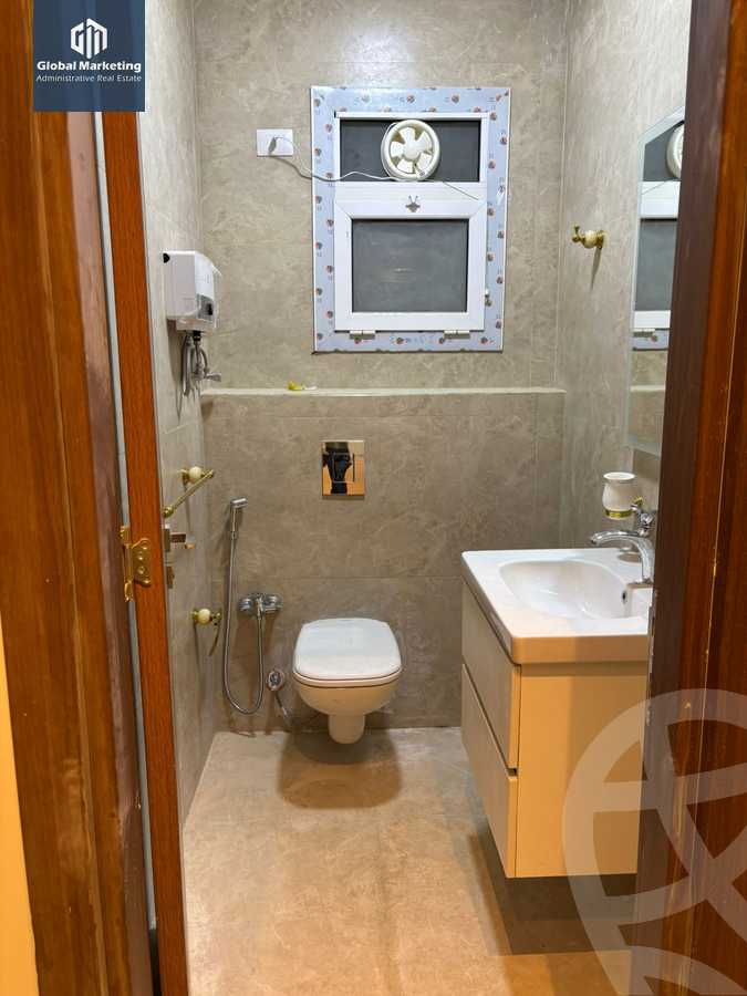 https://aqarmap.com.eg/en/listing/5931256-for-rent-cairo-new-cairo-compounds-hyde-park