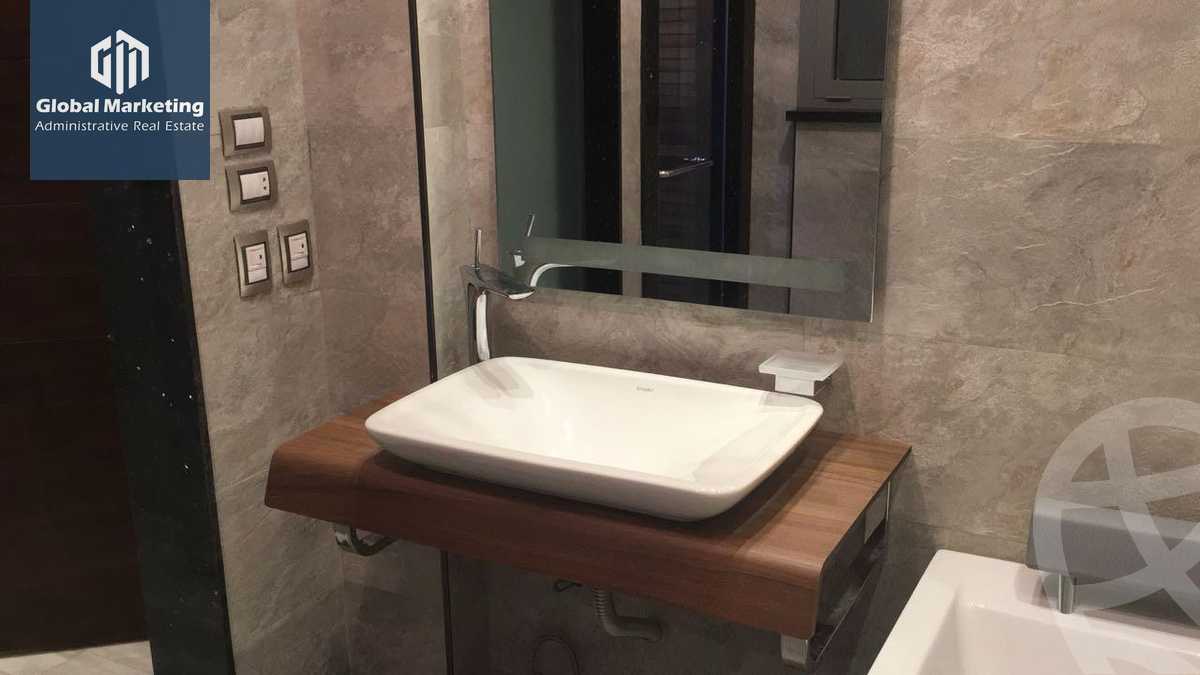 https://aqarmap.com.eg/en/listing/5931475-for-rent-cairo-new-cairo-compounds-villette