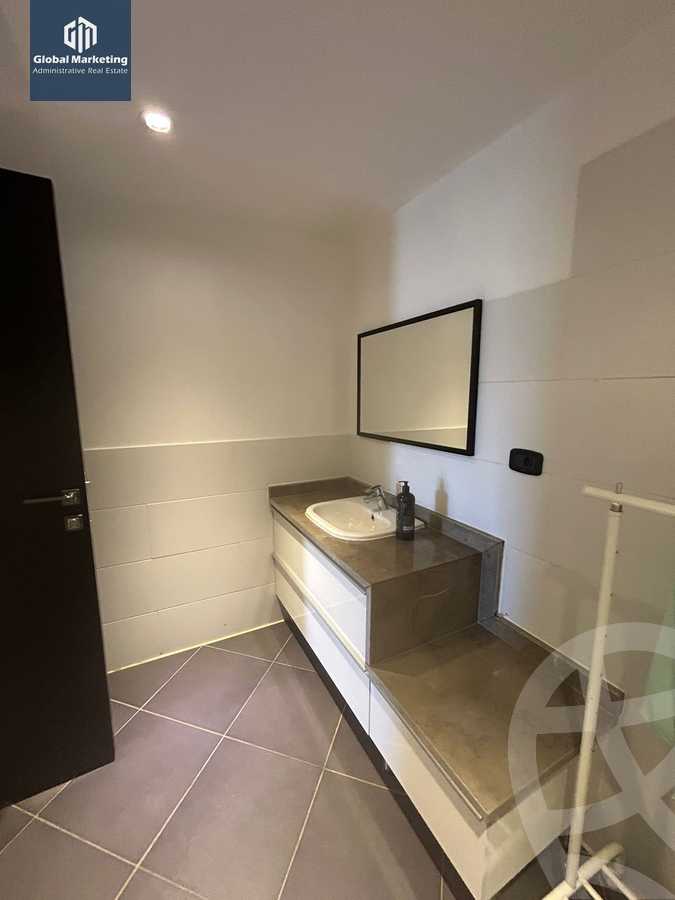 https://aqarmap.com.eg/en/listing/5936770-for-sale-cairo-new-cairo-compounds-the-water-way