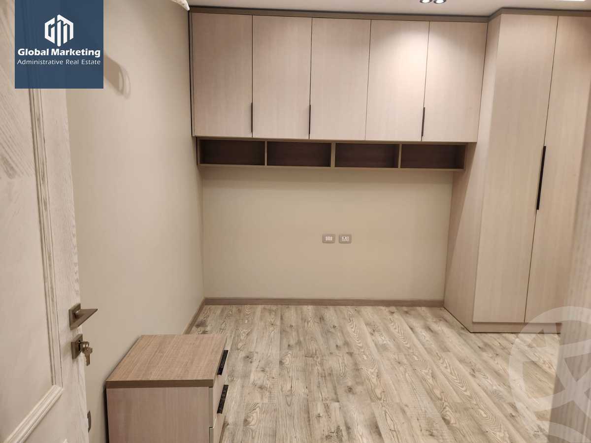 https://aqarmap.com.eg/en/listing/5936823-for-rent-cairo-new-cairo-compounds-lakeview-residence