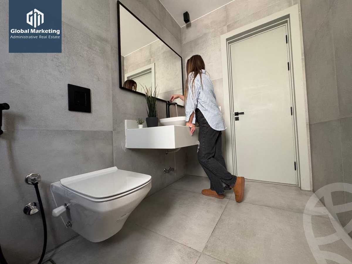 https://aqarmap.com.eg/en/listing/5958215-for-rent-cairo-new-cairo-compounds-lakeview-residence
