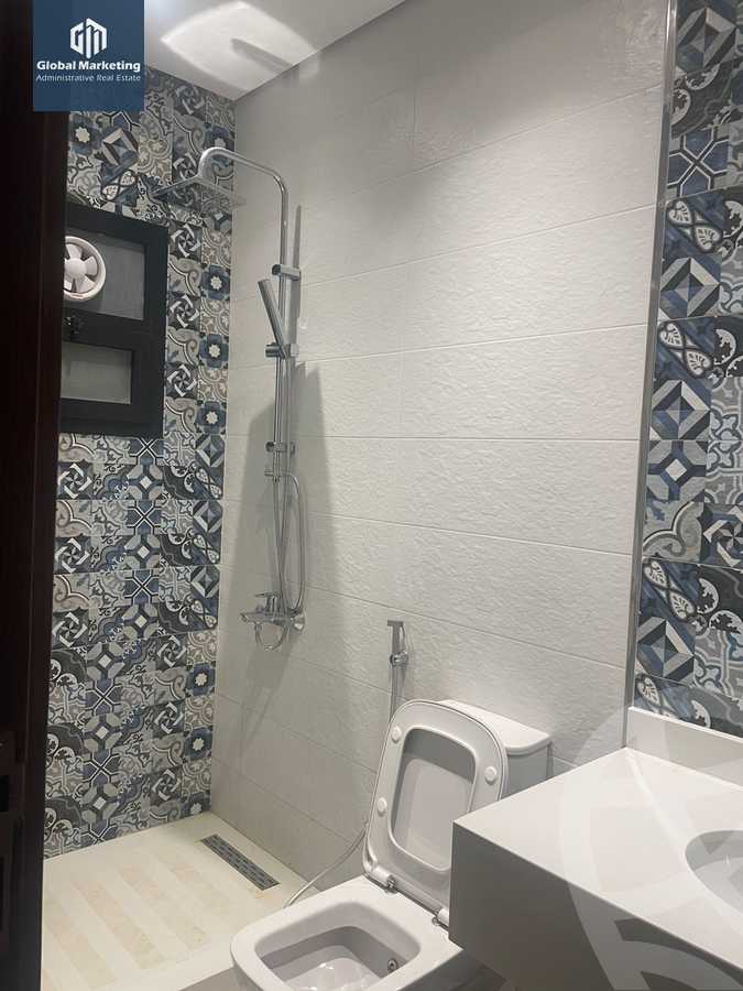 https://aqarmap.com.eg/ar/listing/5962877-for-rent-cairo-new-cairo-compounds-villette-kmbwnd-sky-kwndwz-swdyk-villette