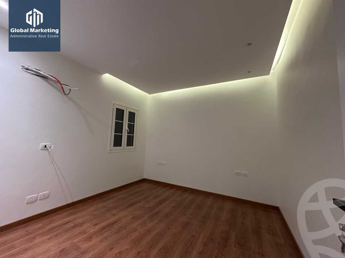 https://aqarmap.com.eg/ar/listing/5966587-for-rent-cairo-new-cairo-compounds-hyde-park-cluster-17-hyde-park