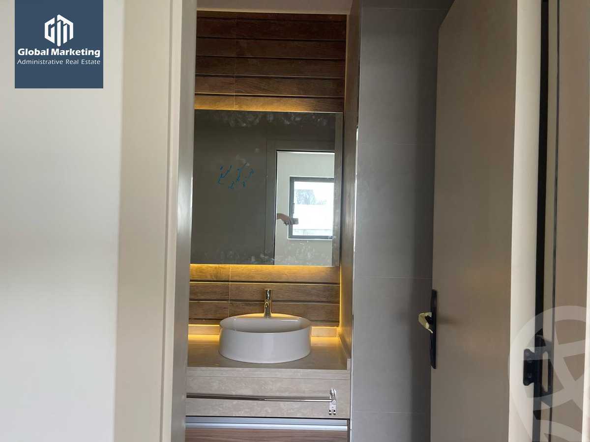 https://aqarmap.com.eg/en/listing/6008813-for-rent-cairo-new-cairo-compounds-lakeview-residence