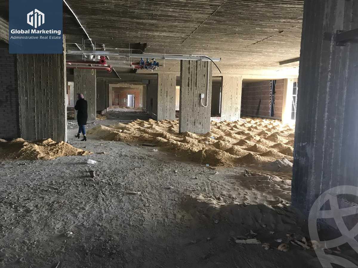 https://aqarmap.com.eg/en/listing/6029186-for-rent-cairo-new-cairo-compounds-rock-gold-mall-el-batal