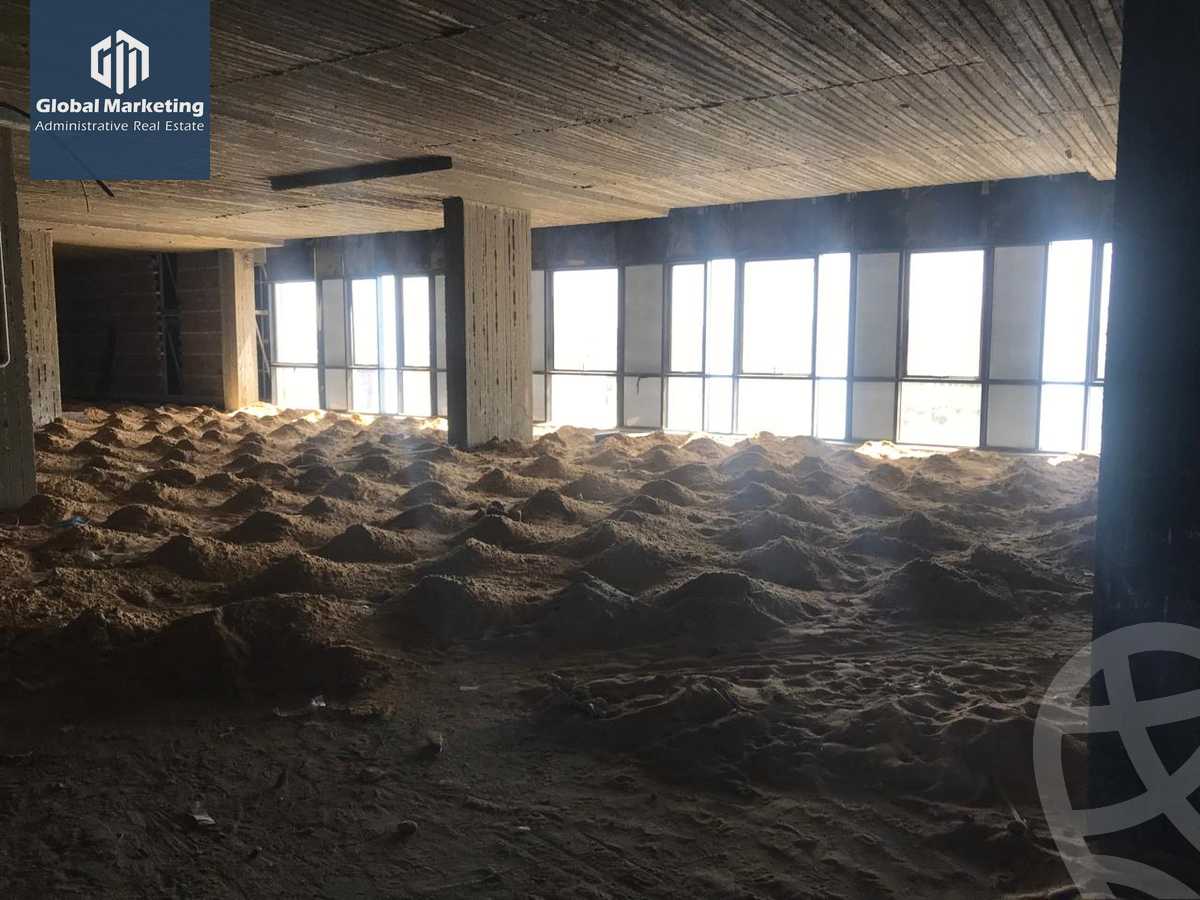 https://aqarmap.com.eg/en/listing/6029265-for-rent-cairo-new-cairo-compounds-rock-gold-mall-el-batal