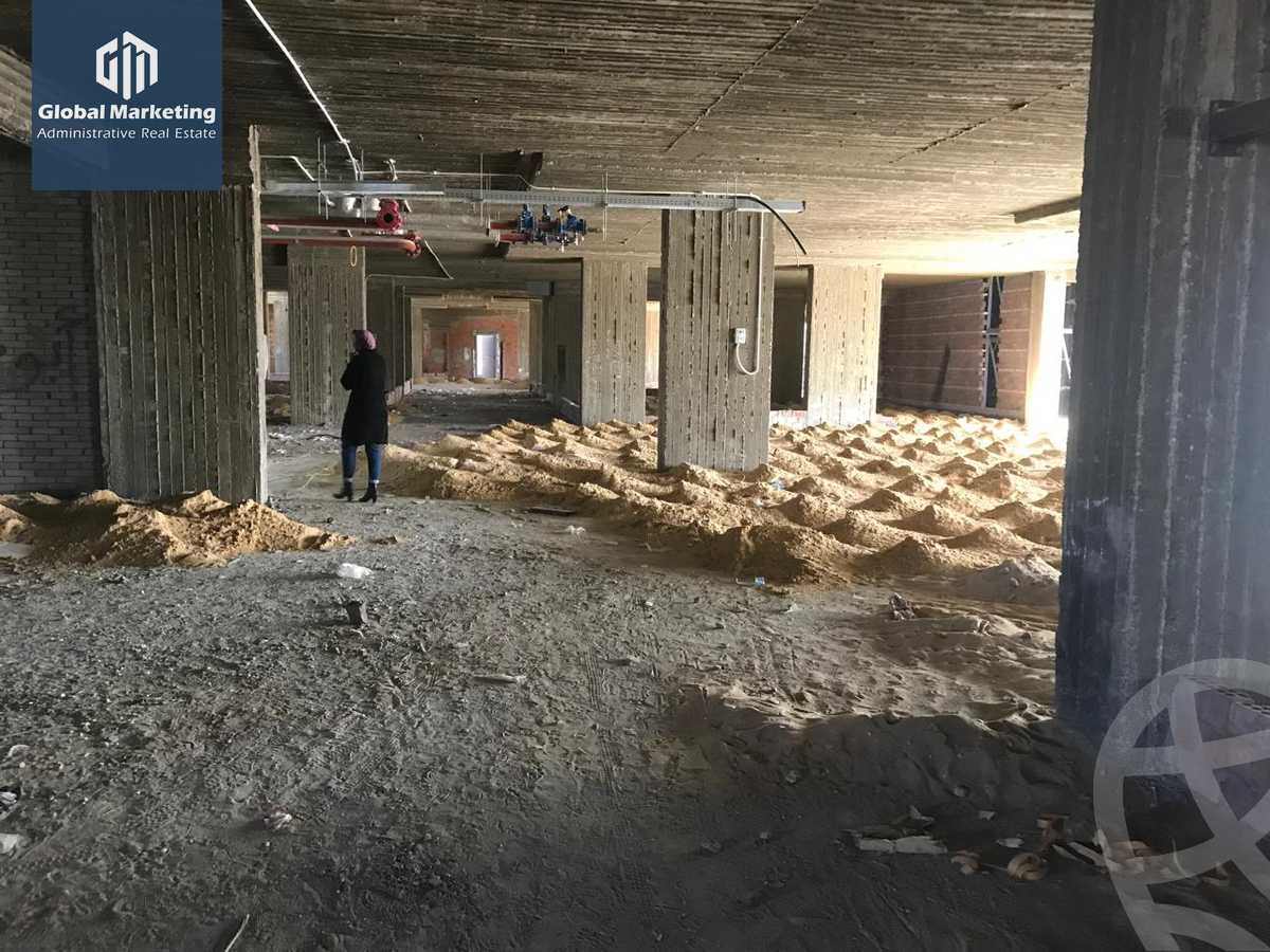 https://aqarmap.com.eg/en/listing/6029300-for-rent-cairo-new-cairo-compounds-rock-gold-mall-el-batal
