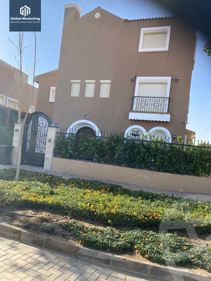https://aqarmap.com.eg/en/listing/6029432-for-sale-cairo-new-cairo-compounds-hyde-park-centre-ville-hyde-park