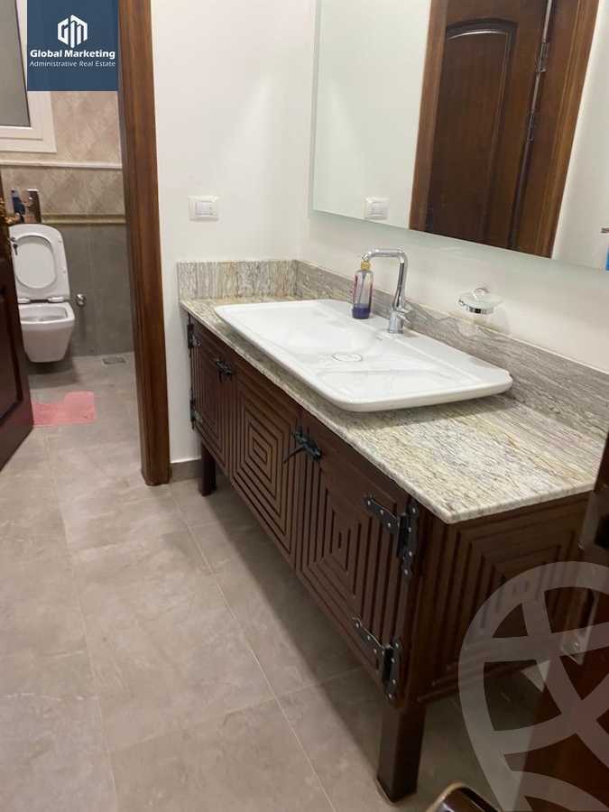 https://aqarmap.com.eg/en/listing/6029432-for-sale-cairo-new-cairo-compounds-hyde-park-centre-ville-hyde-park
