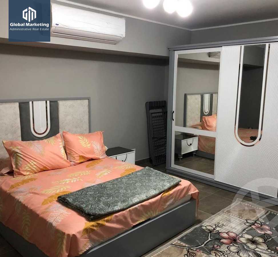 https://aqarmap.com.eg/en/listing/6045830-for-sale-cairo-new-cairo-compounds-villette-kmbwnd-sky-kwndwz-swdyk-villette