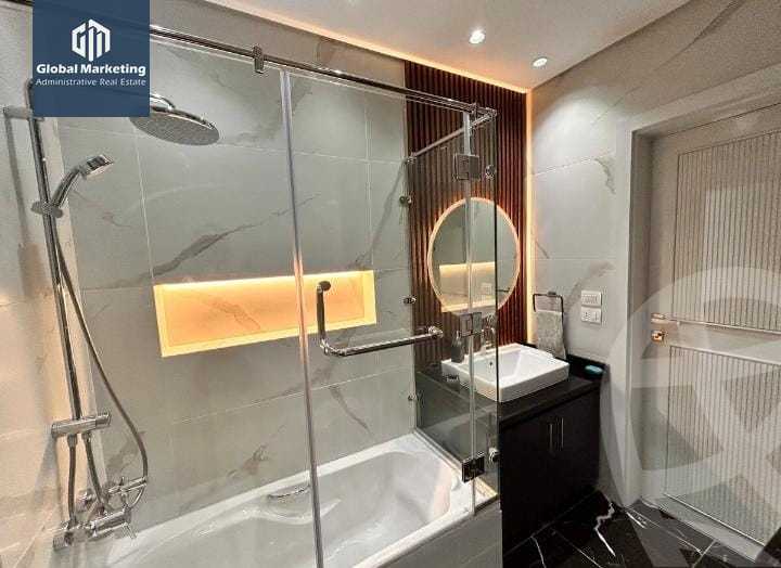 https://aqarmap.com.eg/ar/listing/6058641-for-rent-cairo-new-cairo-compounds-villette-kmbwnd-sky-kwndwz-swdyk-villette