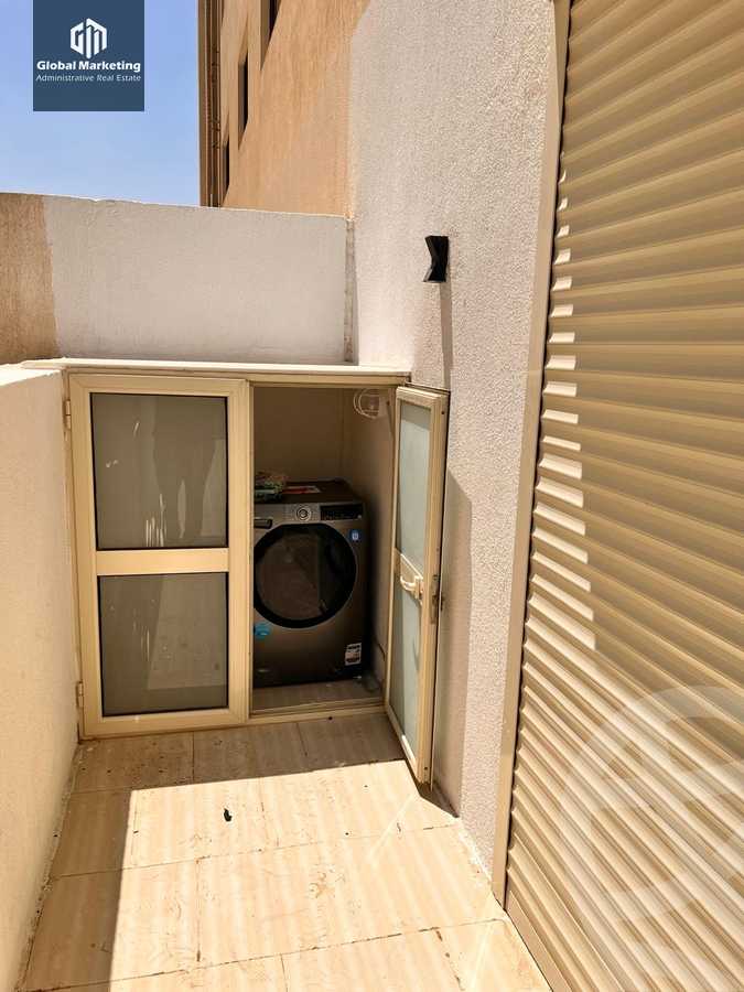 https://aqarmap.com.eg/en/listing/6058975-for-rent-cairo-new-cairo-compounds-lakeview-residence