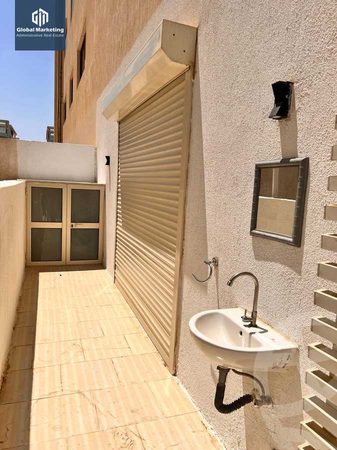 https://aqarmap.com.eg/en/listing/6058975-for-rent-cairo-new-cairo-compounds-lakeview-residence