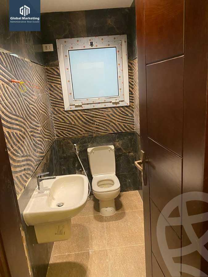 https://aqarmap.com.eg/ar/listing/6068774-for-rent-cairo-new-cairo-compounds-hyde-park-centre-ville-hyde-park