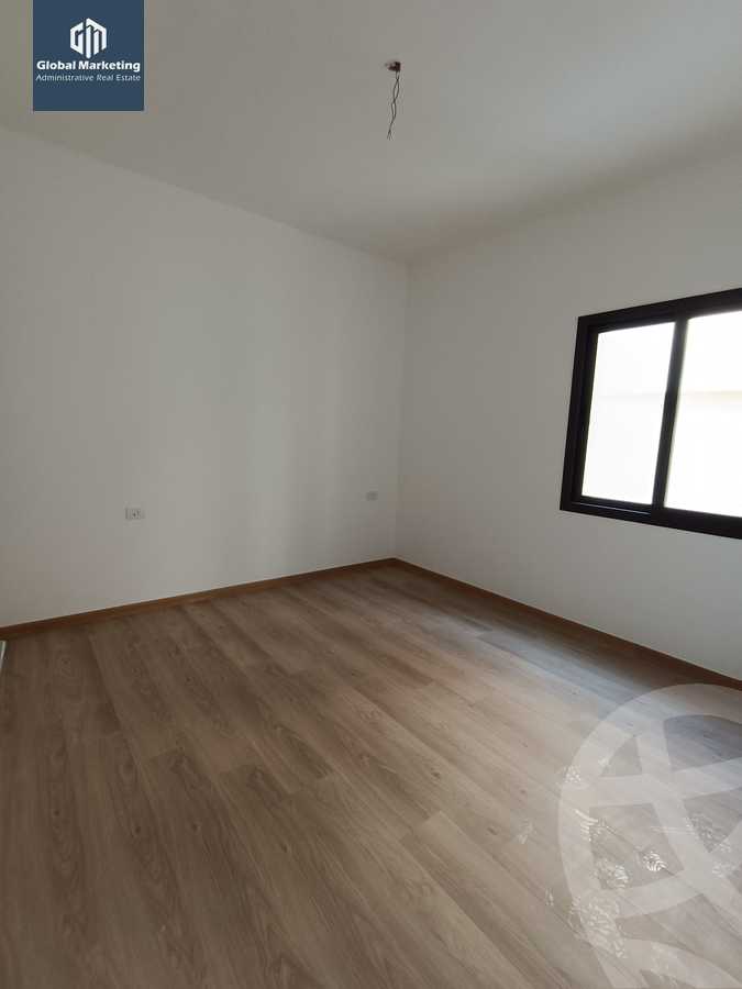 https://aqarmap.com.eg/ar/listing/6105197-for-rent-cairo-new-cairo-compounds-fifth-square