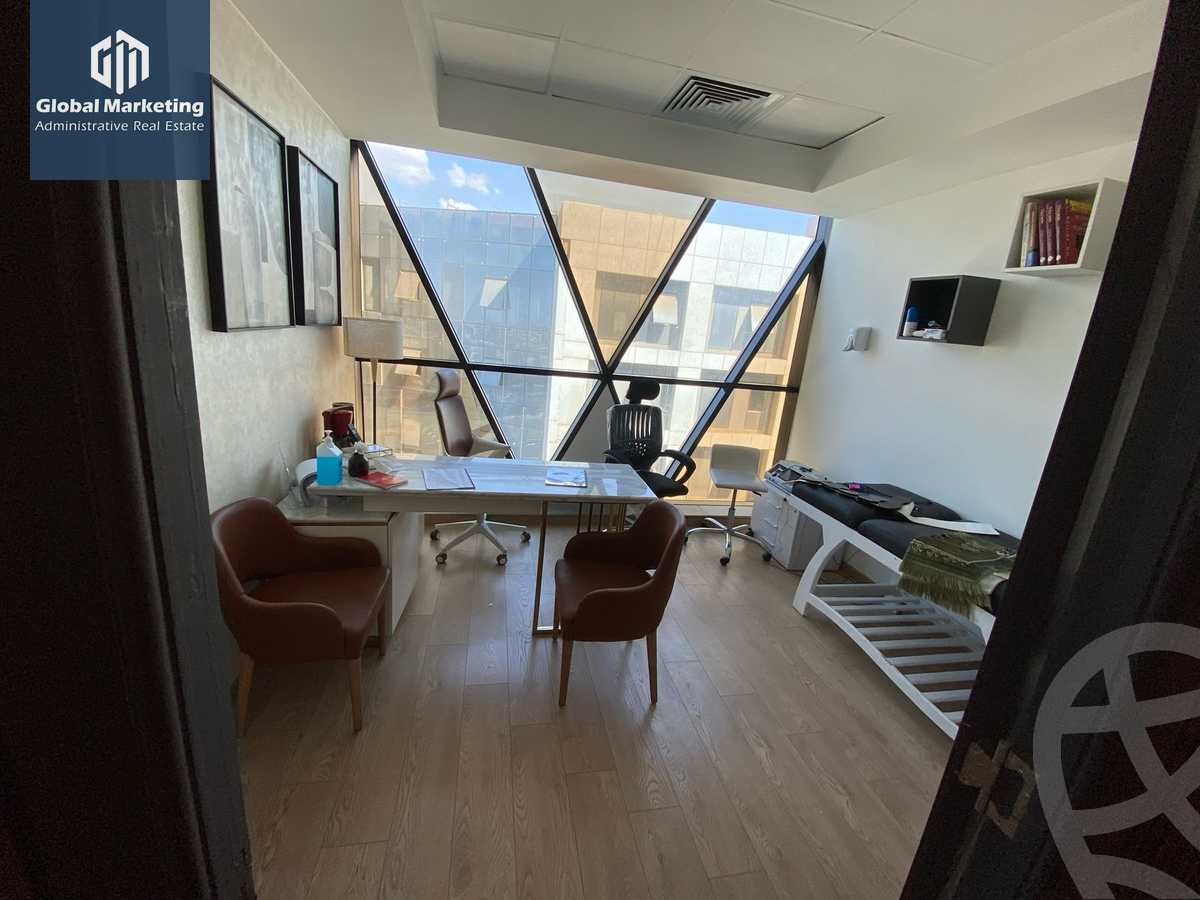 https://aqarmap.com.eg/ar/listing/6107068-for-rent-cairo-new-cairo-compounds-kyrw-byzns-blz-btr-hwm-llttwyr