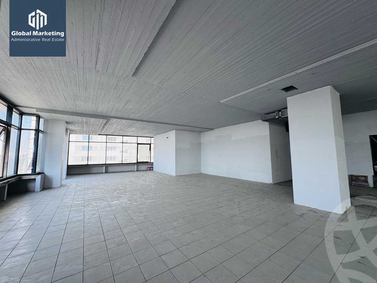 https://aqarmap.com.eg/en/listing/6112373-for-rent-cairo-new-cairo-90th-street-south-teseen-st
